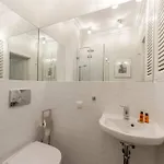 Apartamenty-mi Crystal Varsovia